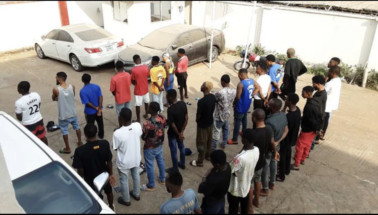 EFCC Arrests 28 For Alleged Internet Fraudster In Lafia