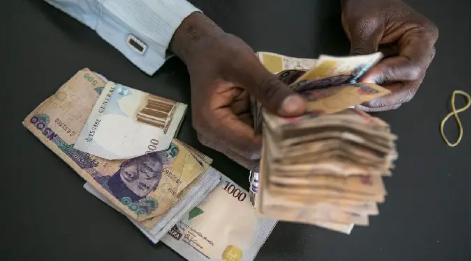 Food vendors, motorcyclists, others reject old notes in Oyo