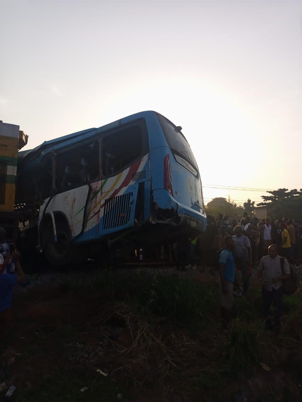 Many injured as train crushes Lagos govt staff bus 