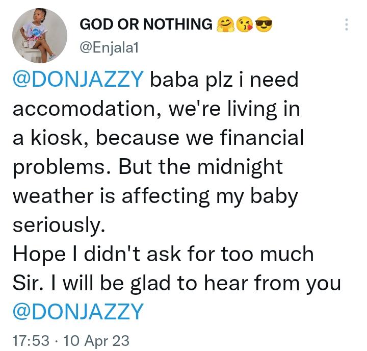 Don jazzy gives out N1M to a fan 