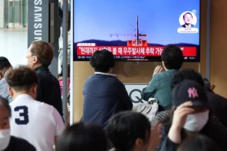 Evacuation alerts cause panic in Seoul after North Korea's failed satellite launch